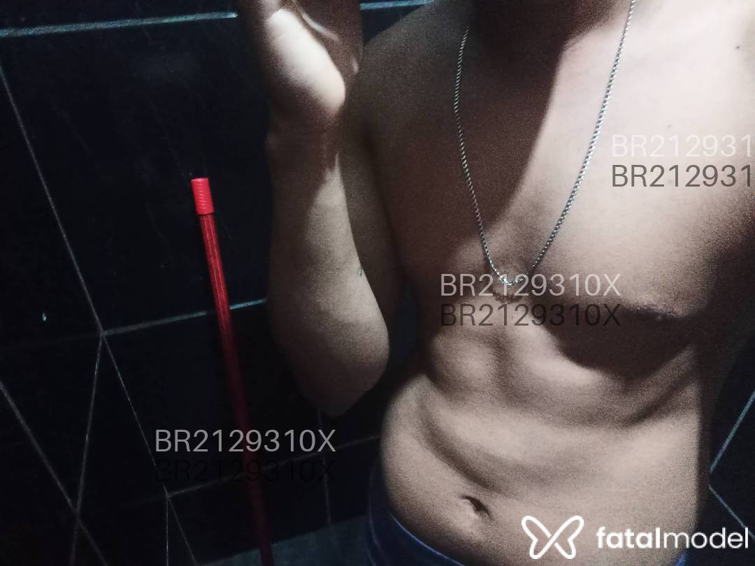 Acompanhante homem morena (o) de olhos castanhos - Gustavo Acompanhante homem morena (o) de olhos castanhos - Gustavo