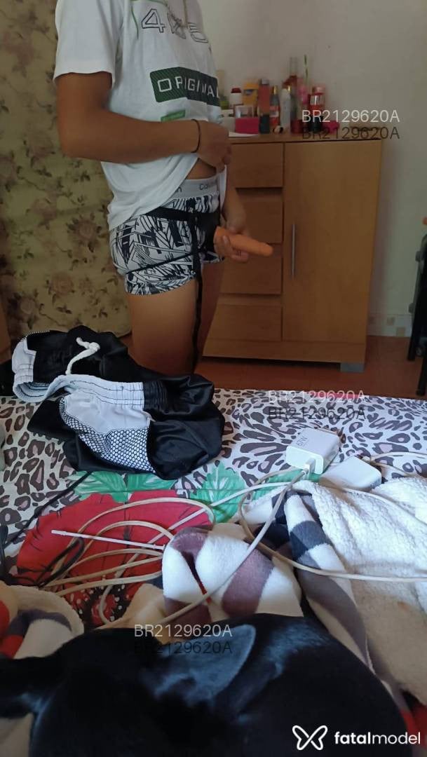 Acompanhante mulher trans morena (o) de olhos castanhos em Caratinga Acompanhante mulher trans morena (o) de olhos castanhos em Caratinga - Ghutt Soares