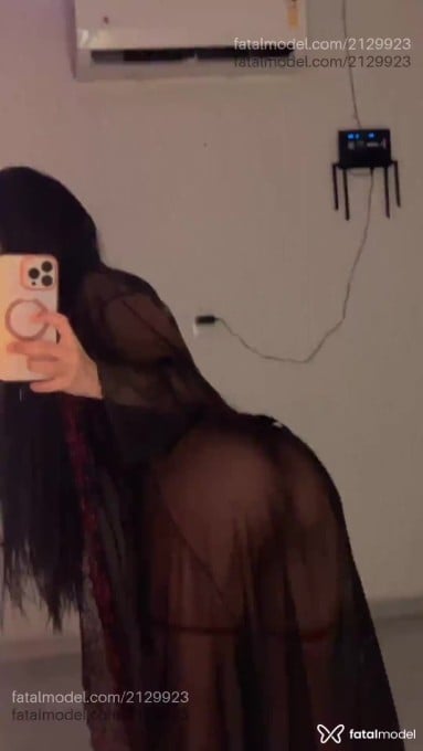 Acompanhante mulher morena (o) de olhos castanhos em Itajaí - Nicole