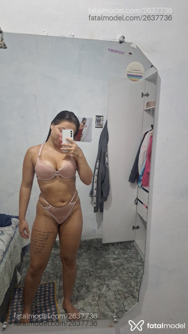 Acompanhante mulher loira (o) de olhos castanhos em Virtual Acompanhante mulher loira (o) de olhos castanhos em Virtual - Bruna Silva