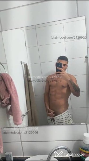 Acompanhante homem morena (o) de olhos castanhos em Rio de Janeiro - Gustavo Andrade