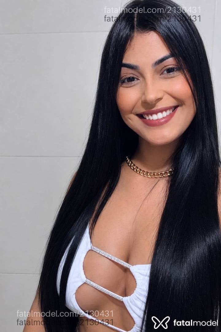 Acompanhante mulher morena (o) de olhos castanhos - Gabriela