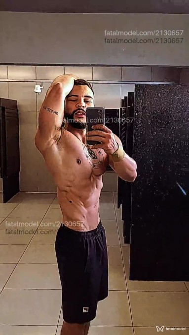 Acompanhante homem morena (o) de olhos mel em São Paulo - Vinicius