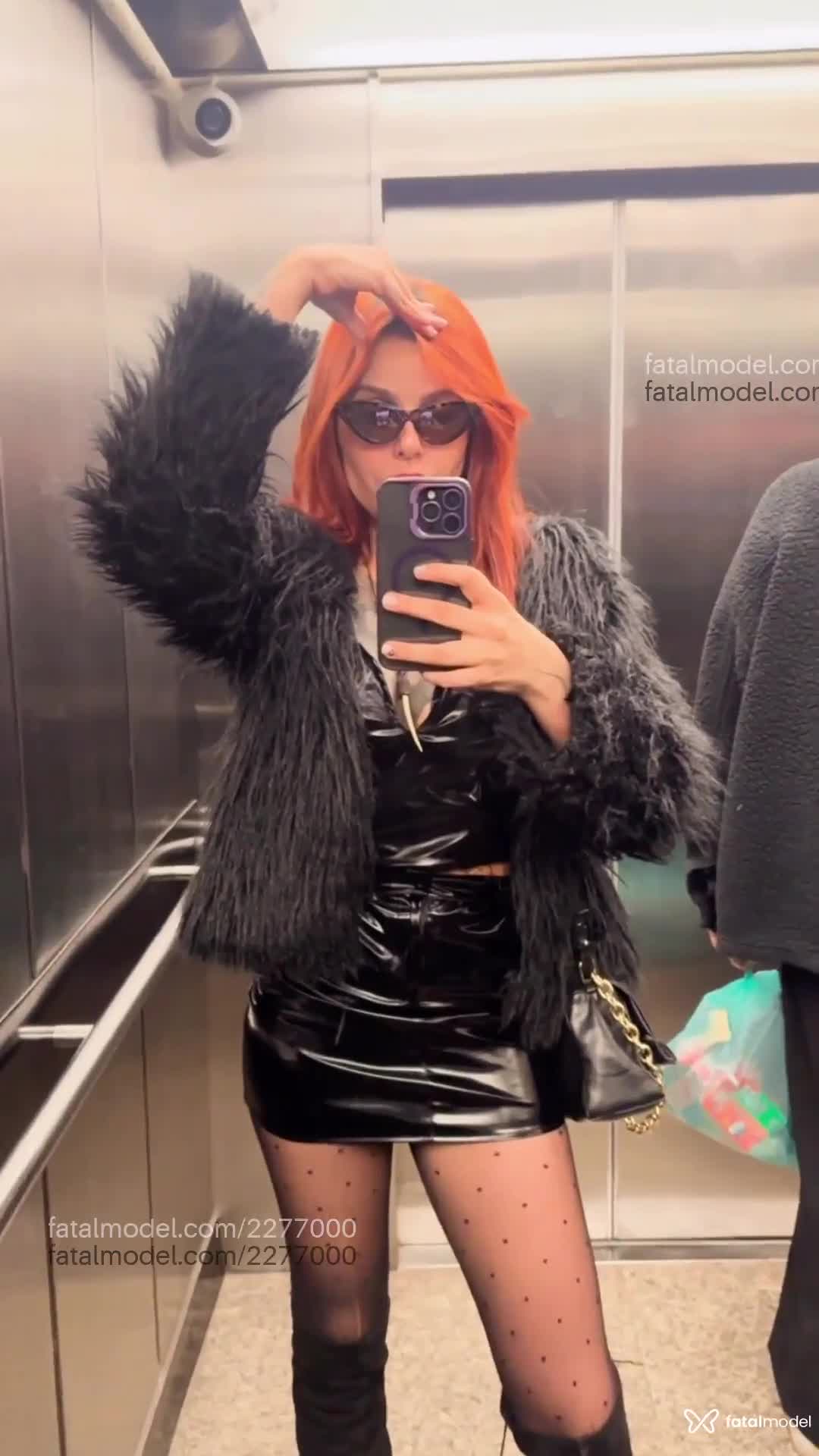 Acompanhante mulher ruiva (o) de olhos mel em São Paulo Acompanhante mulher ruiva (o) de olhos mel em São Paulo - Kiara