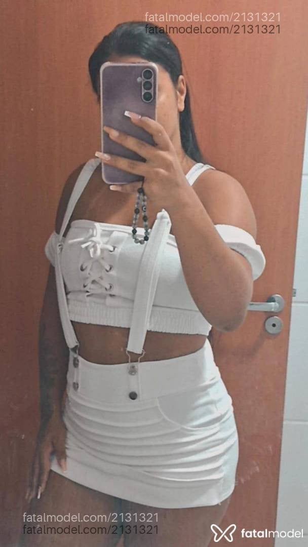 Acompanhante mulher morena (o) de olhos castanhos em Anápolis - Katherine