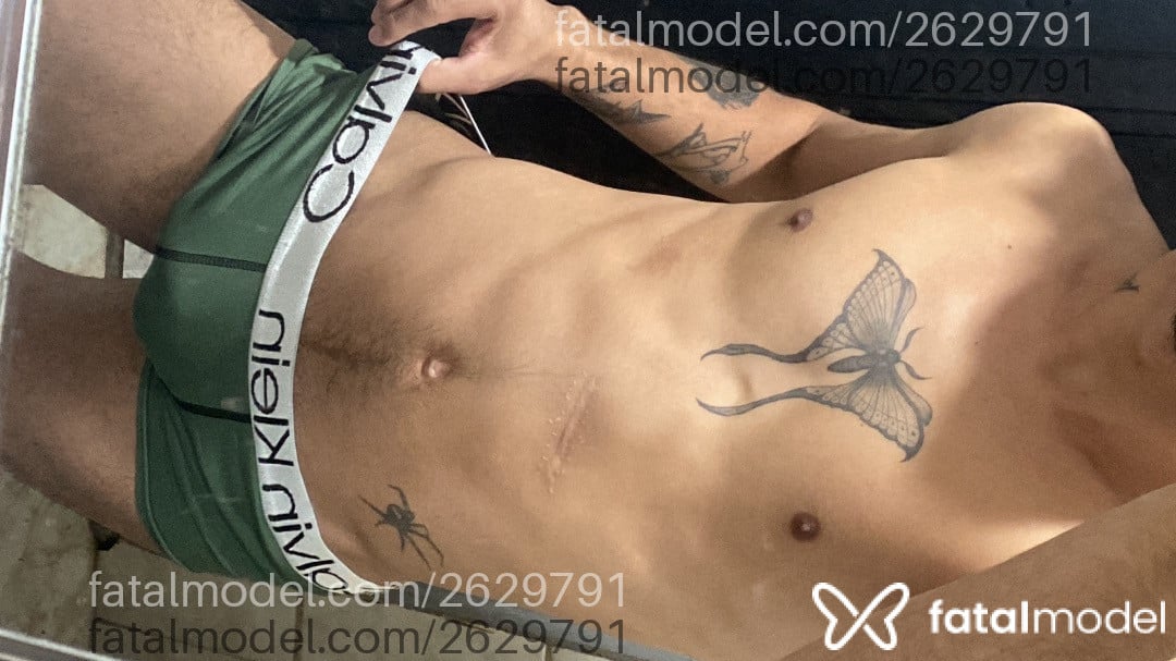 Acompanhante homem morena (o) de olhos castanhos em Barueri Acompanhante homem morena (o) de olhos castanhos em Barueri - Nadson