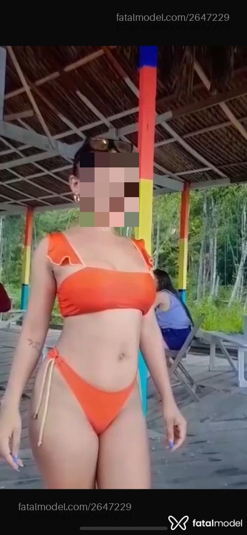 Acompanhante mulher morena (o) de olhos castanhos - Maria