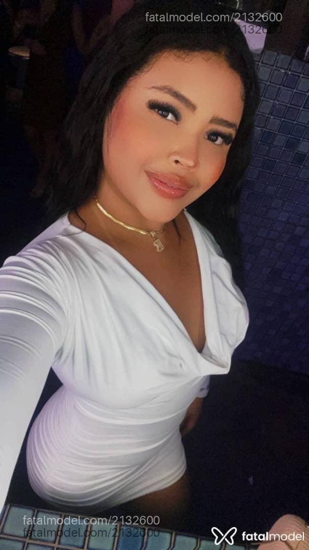 Acompanhante mulher morena (o) de olhos castanhos - Laís Brandão