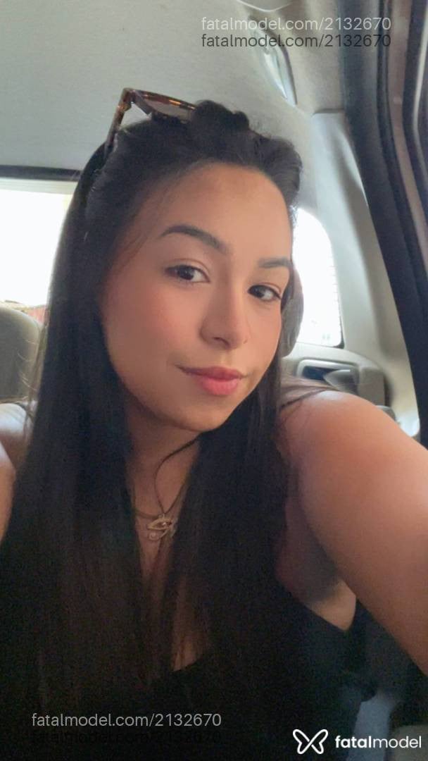Acompanhante mulher morena (o) de olhos castanhos em Joinville - Nay Soprano