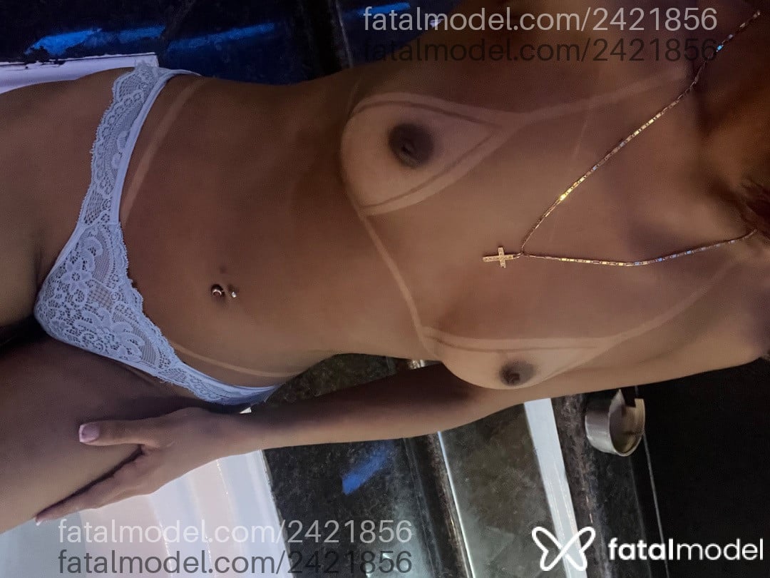 Acompanhante mulher morena (o) de olhos castanhos em Porto Velho - Morenaaa