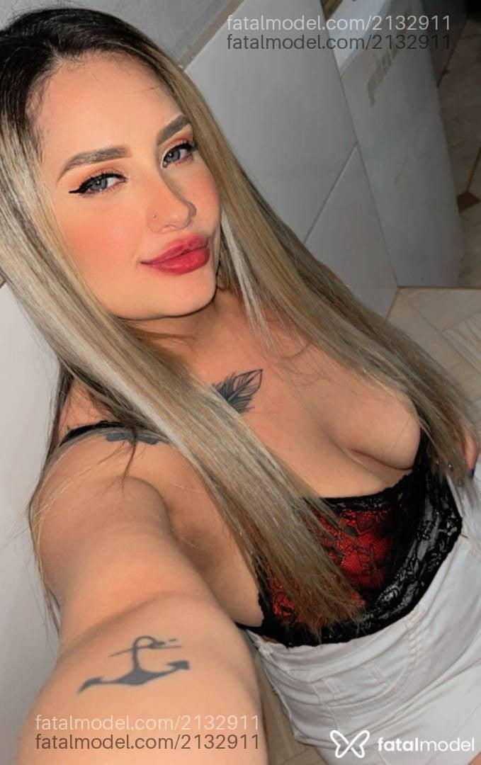 Acompanhante mulher loira (o) de olhos verdes em Catalão - Serena Lima