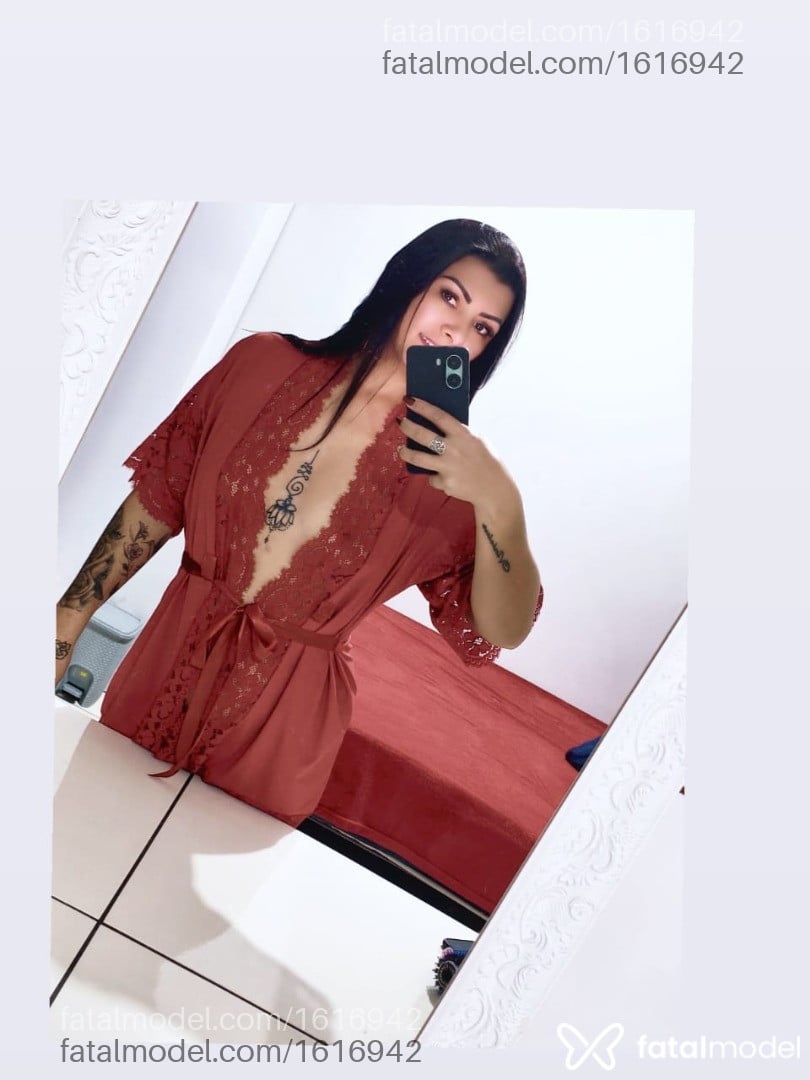 Acompanhante mulher morena (o) de olhos castanhos - Priscila Duarte Acompanhante mulher morena (o) de olhos castanhos - Priscila Duarte