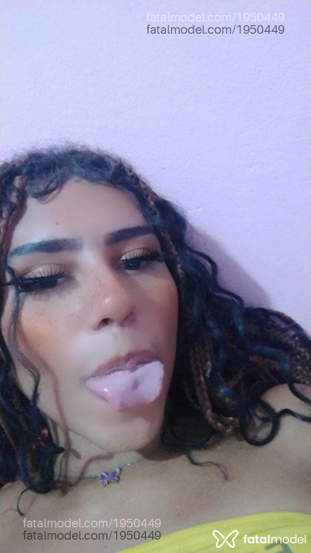 Acompanhante mulher trans com cabelo castanho de olhos castanhos em Campinas Acompanhante mulher trans com cabelo castanho de olhos castanhos em Campinas - Melu