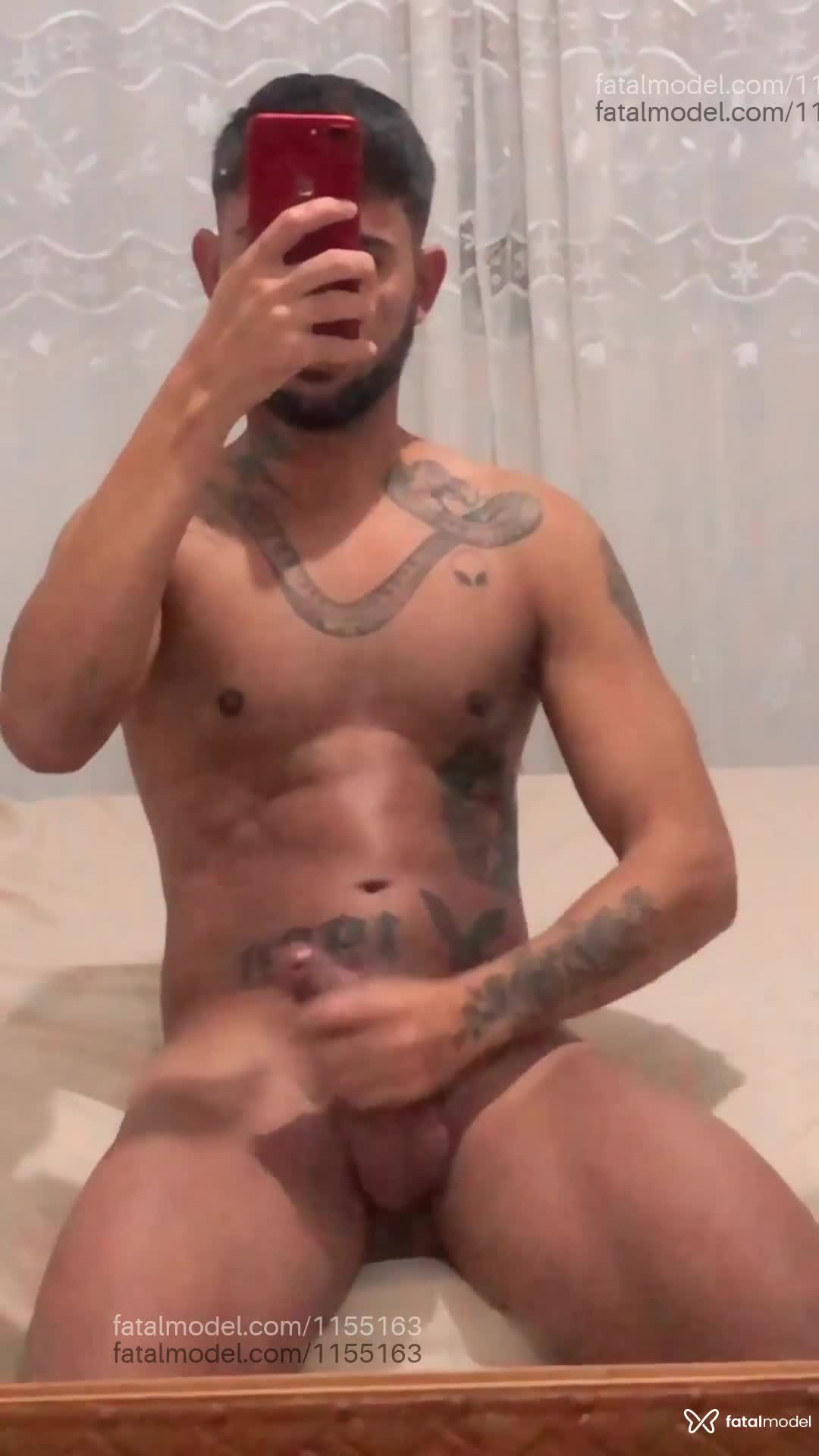 Acompanhante homem morena (o) de olhos castanhos - Murilo Fernandes