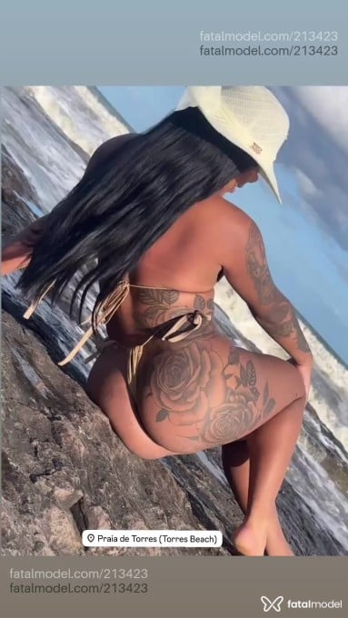 Acompanhante travesti morena (o) de olhos castanhos em Pelotas - Natália