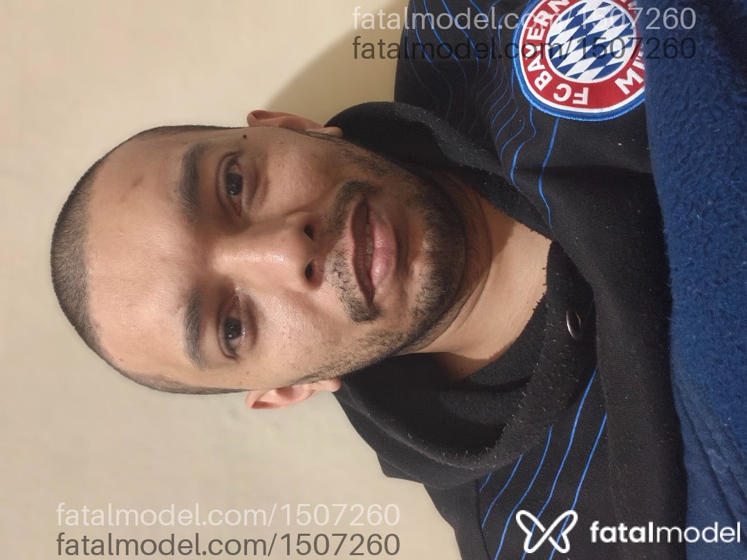 Acompanhante homem com cabelo castanho de olhos castanhos em São Paulo - Will