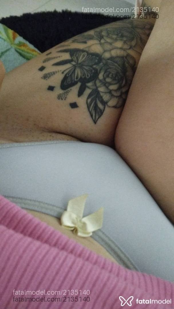 Acompanhante mulher morena (o) de olhos mel em Imbituba Acompanhante mulher morena (o) de olhos mel em Imbituba - Naty Fernandez
