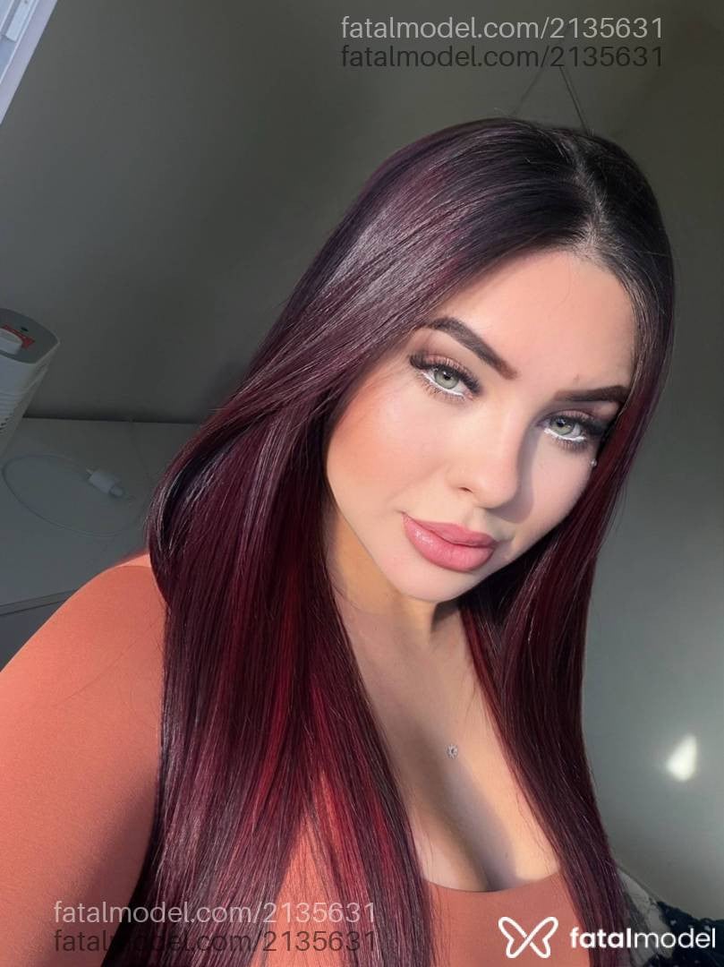 Acompanhante mulher ruiva (o) de olhos verdes em Marau - Larissa Nunes