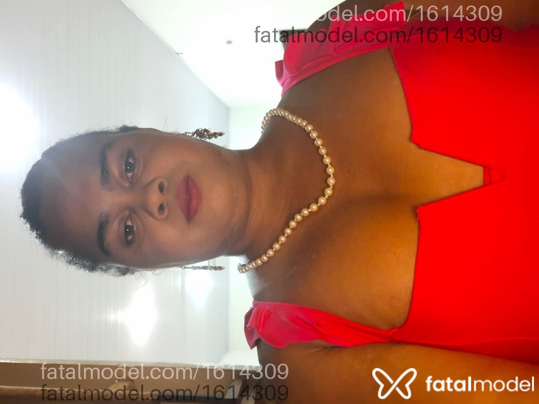 Acompanhante travesti morena (o) de olhos castanhos em Paranaíba Acompanhante travesti morena (o) de olhos castanhos em Paranaíba - Bruna Rodrigues