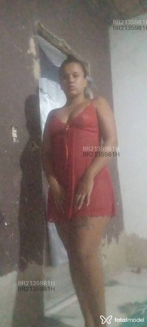 Acompanhante mulher morena (o) de olhos castanhos em Virtual Acompanhante mulher morena (o) de olhos castanhos em Virtual - Jojosilva