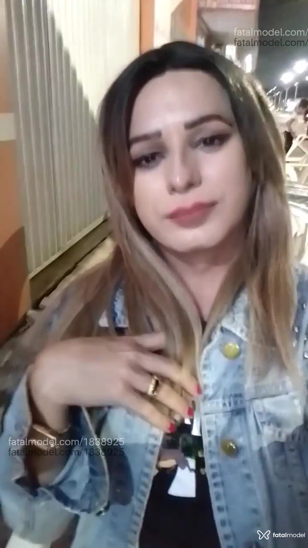 Acompanhante não-binário loira (o) de olhos castanhos em Vilhena - Natalia Vilhena