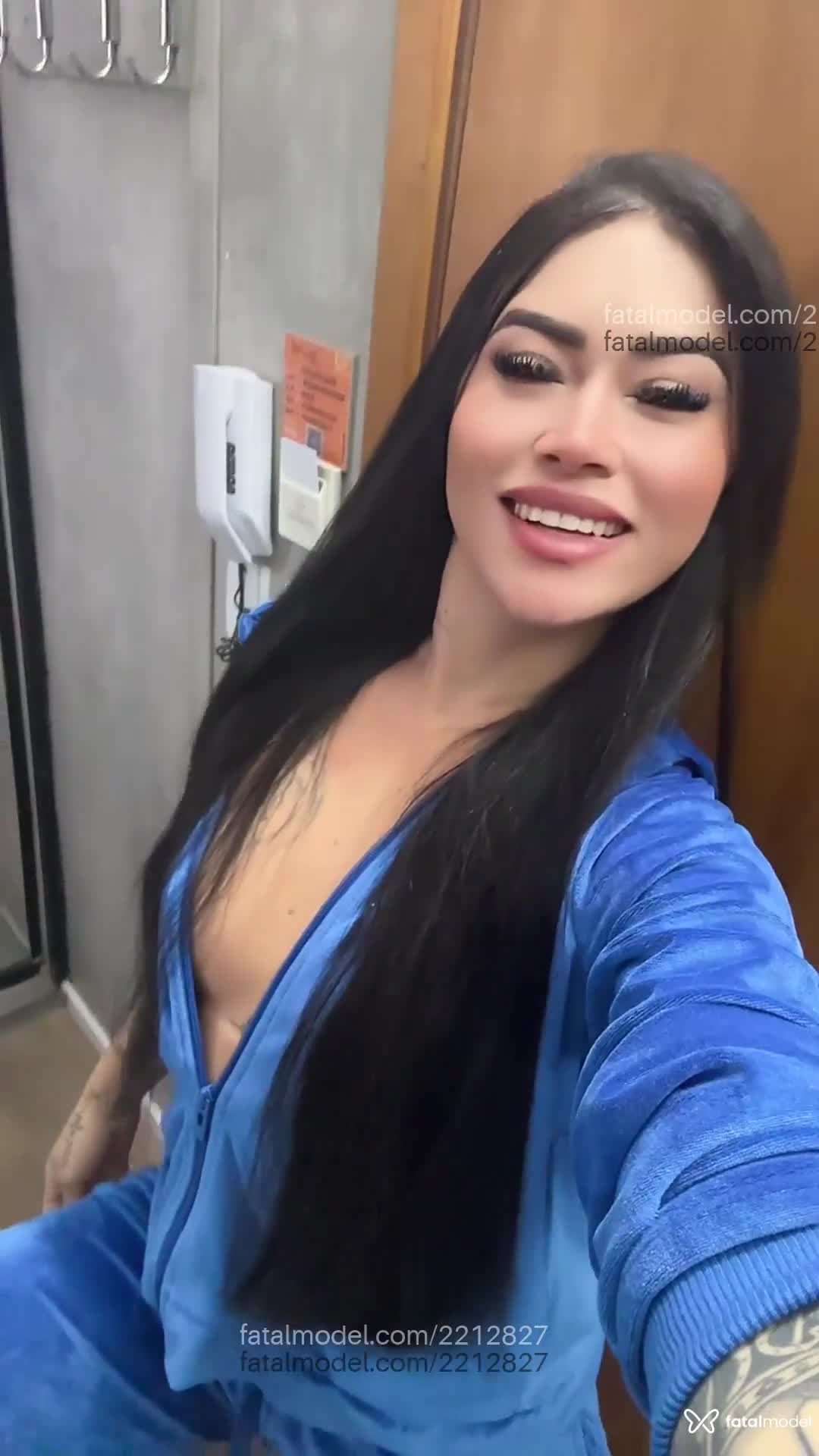 Acompanhante mulher morena (o) de olhos castanhos em São Paulo Acompanhante mulher morena (o) de olhos castanhos em São Paulo - Tokyo Kobayashi