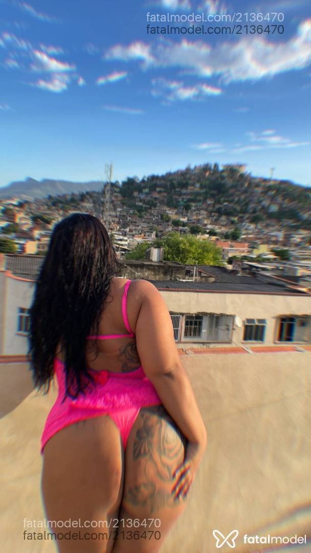 Acompanhante mulher morena (o) de olhos castanhos em Rio de Janeiro - Julia