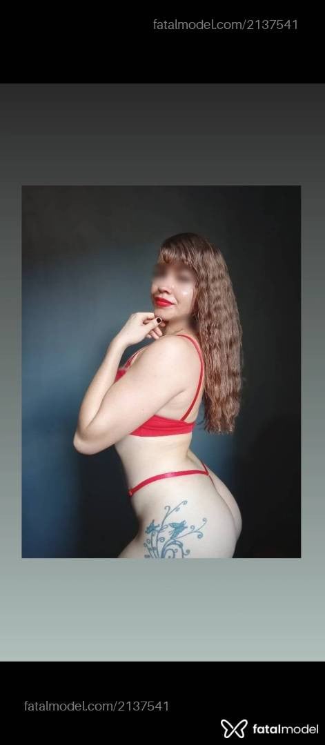 Acompanhante mulher loira (o) de olhos mel - Paty Salvarote