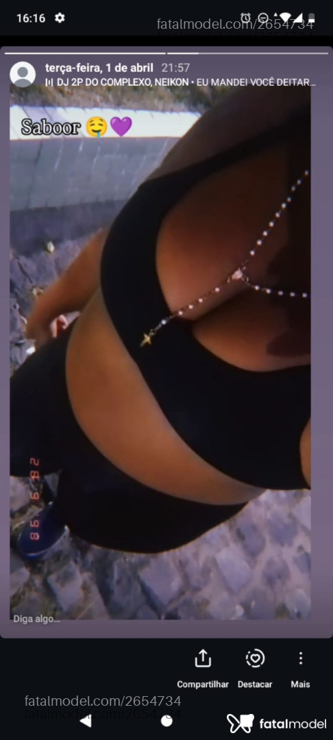 Acompanhante mulher com cabelo castanho de olhos castanhos em Virtual Acompanhante mulher com cabelo castanho de olhos castanhos em Virtual - Daniella