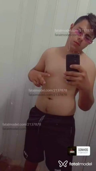 Acompanhante homem morena (o) de olhos castanhos em Pato Bragado - Walter