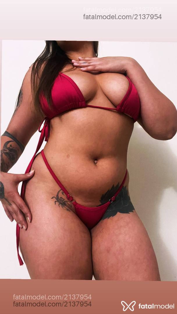 Acompanhante mulher loira (o) de olhos mel em Ribeirão Preto Acompanhante mulher loira (o) de olhos mel em Ribeirão Preto - Isis Diabinhaa