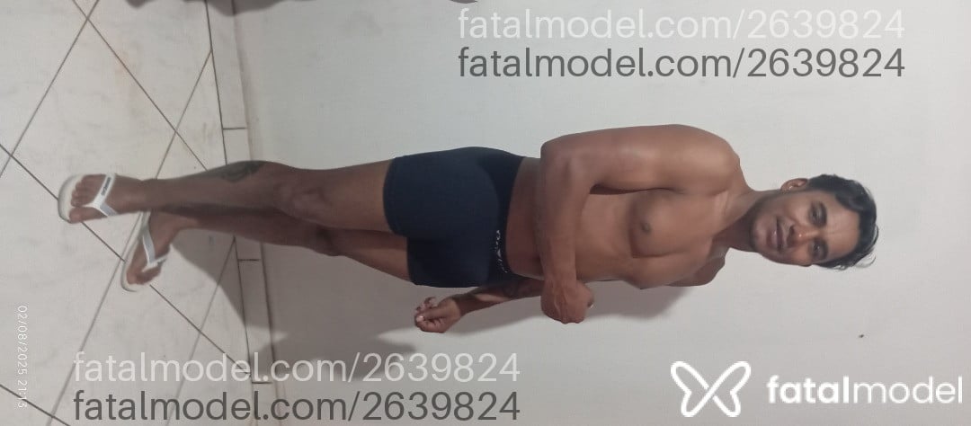 Acompanhante homem morena (o) de olhos pretos em Araguaína - Aaaa
