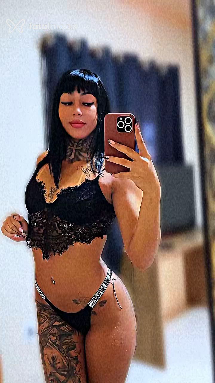 Acompanhante mulher morena (o) de olhos pretos em Ibitinga Acompanhante mulher morena (o) de olhos pretos em Ibitinga - Yara
