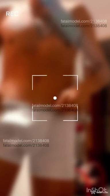Acompanhante homem com cabelo castanho de olhos mel em Brasília - Novinhoamante