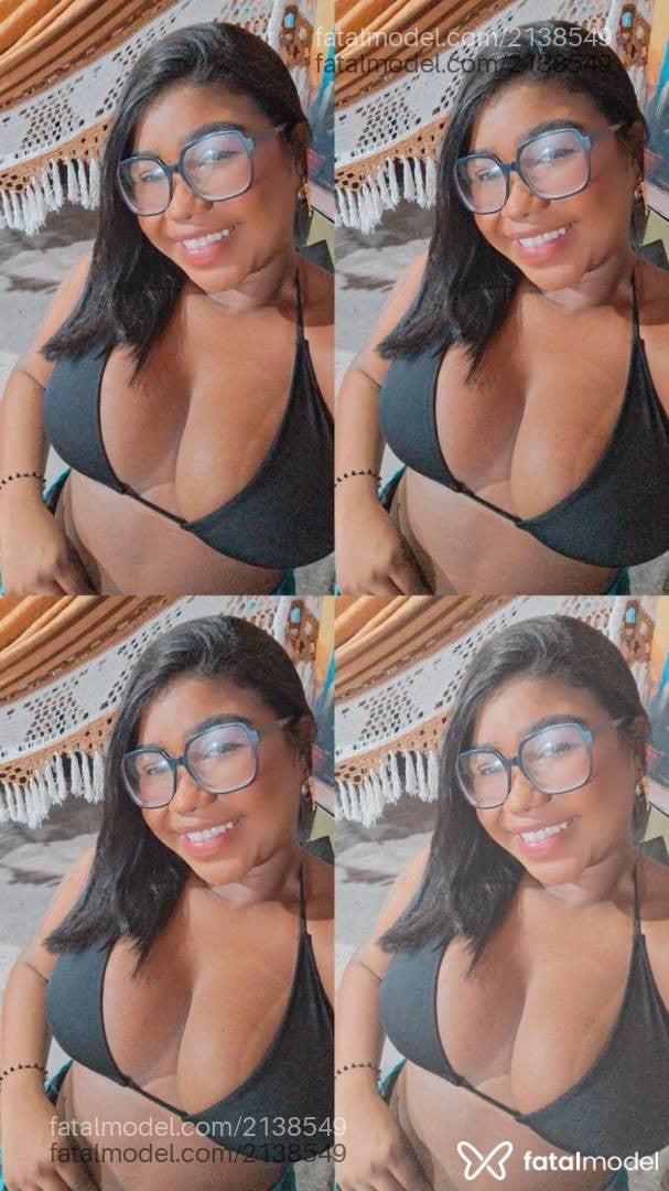 Acompanhante mulher morena (o) de olhos pretos - Nicole