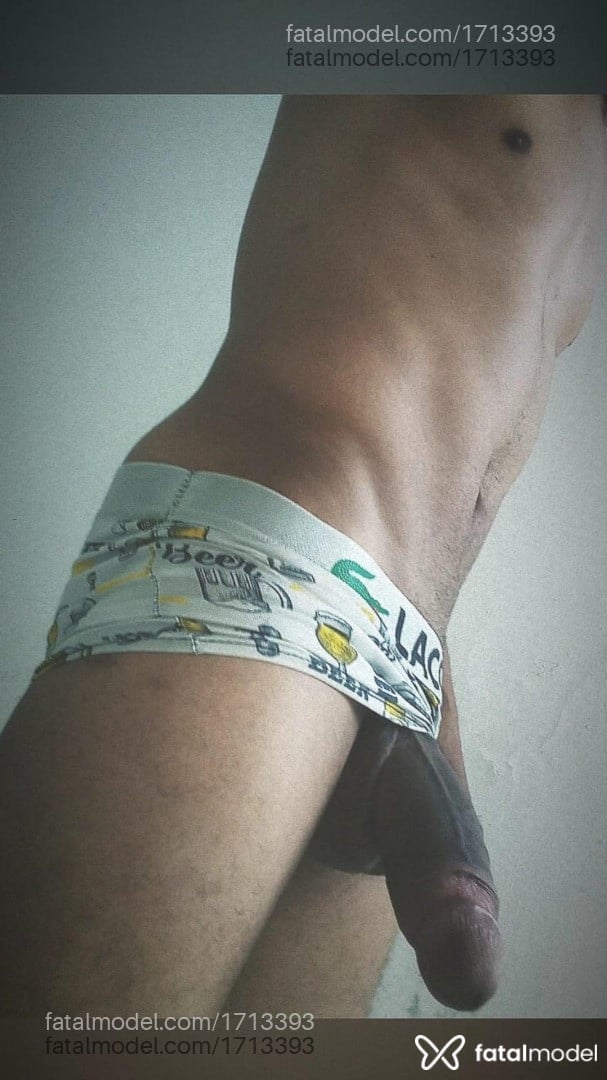 Acompanhante homem morena (o) de olhos pretos em Rio Claro Acompanhante homem morena (o) de olhos pretos em Rio Claro - Lucastp
