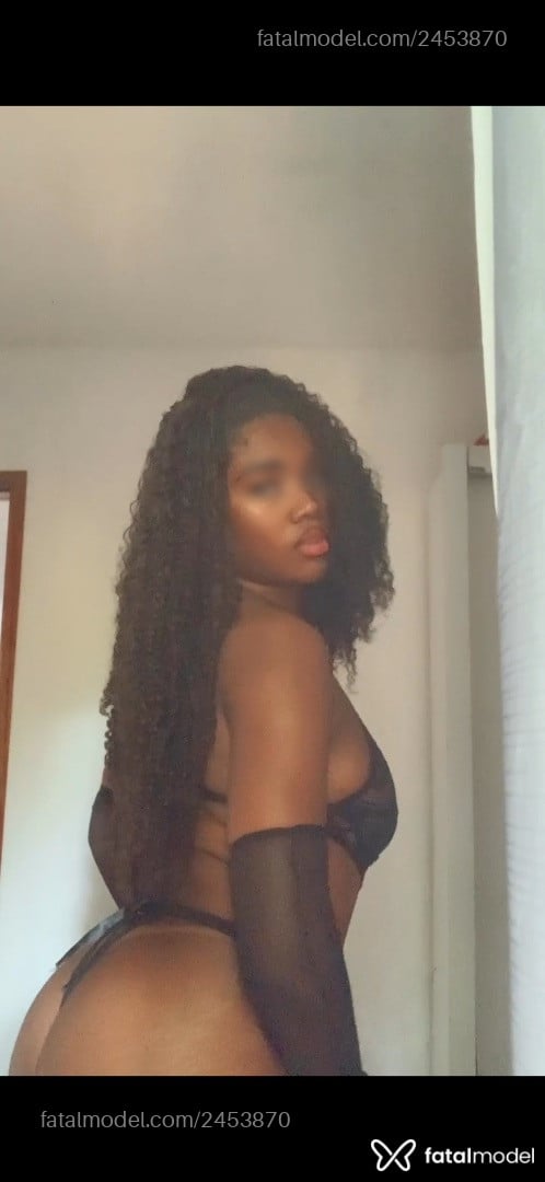Acompanhante mulher com cabelo castanho de olhos pretos em Rio de Janeiro - Amanda Santos
