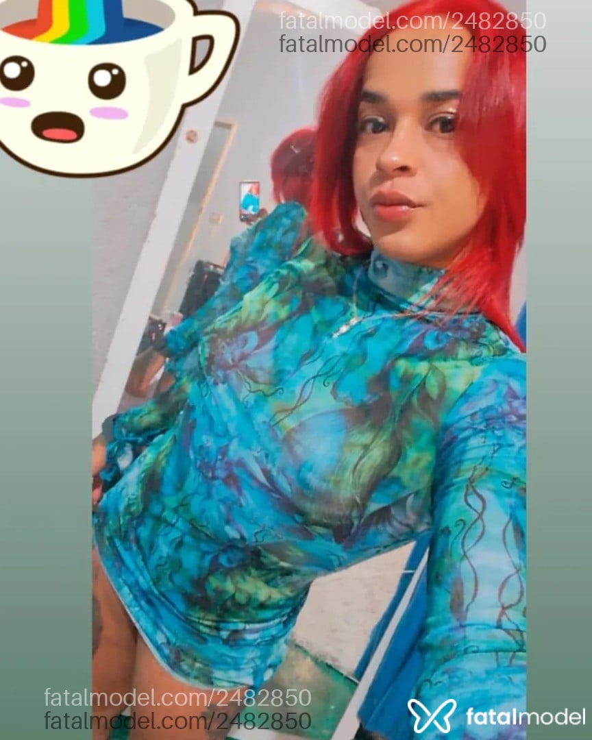 Acompanhante mulher trans ruiva (o) de olhos pretos em Tupaciguara Acompanhante mulher trans ruiva (o) de olhos pretos em Tupaciguara - Kauany
