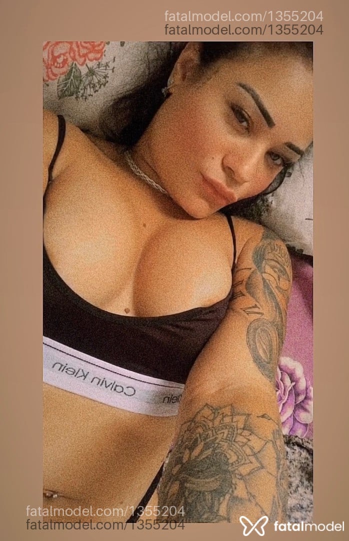 Acompanhante mulher morena (o) de olhos pretos em Araxá - Brunette Lala