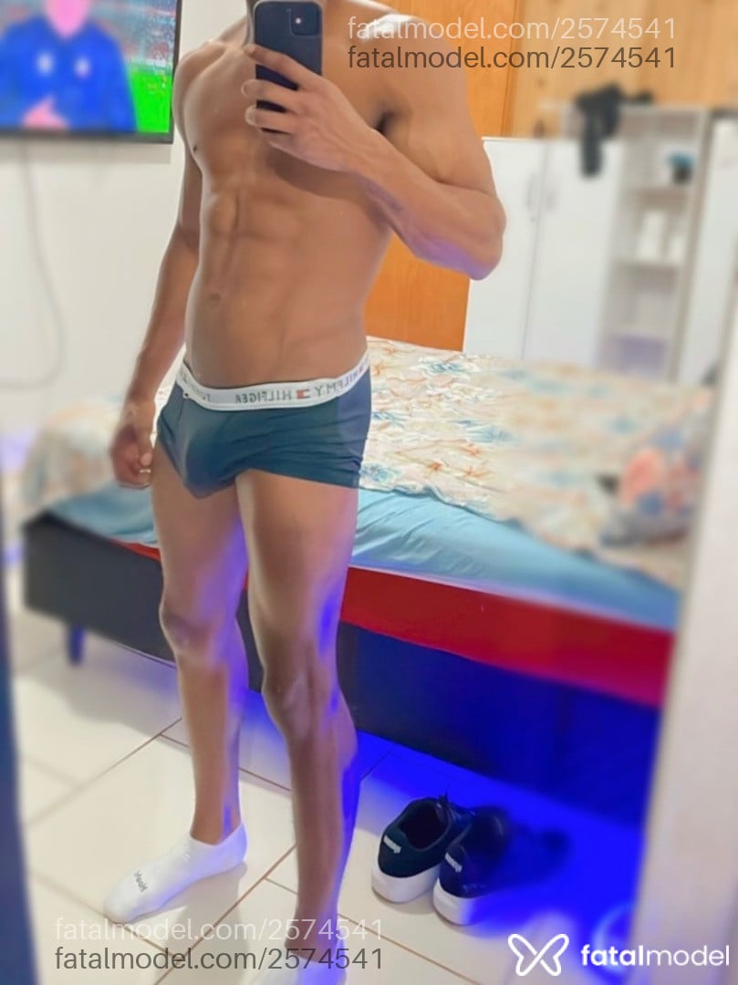 Acompanhante homem morena (o) de olhos pretos em Ijuí Acompanhante homem morena (o) de olhos pretos em Ijuí - Dacruz