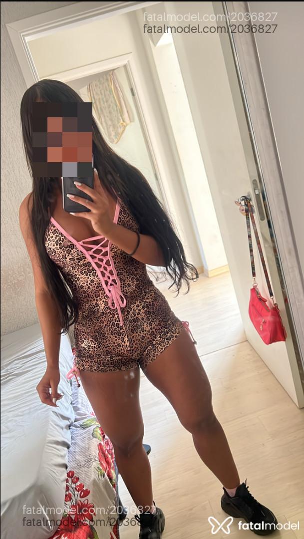 Acompanhante mulher morena (o) de olhos castanhos em Belo Horizonte - Carol Lima