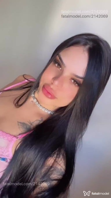 Acompanhante mulher morena (o) de olhos mel em Nova Serrana - Jade Oliveira