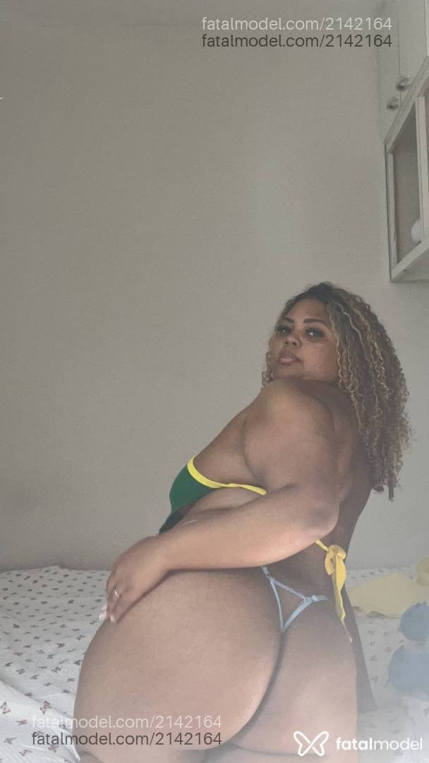 Acompanhante mulher loira (o) de olhos castanhos em São José dos Campos - Bruna Dias