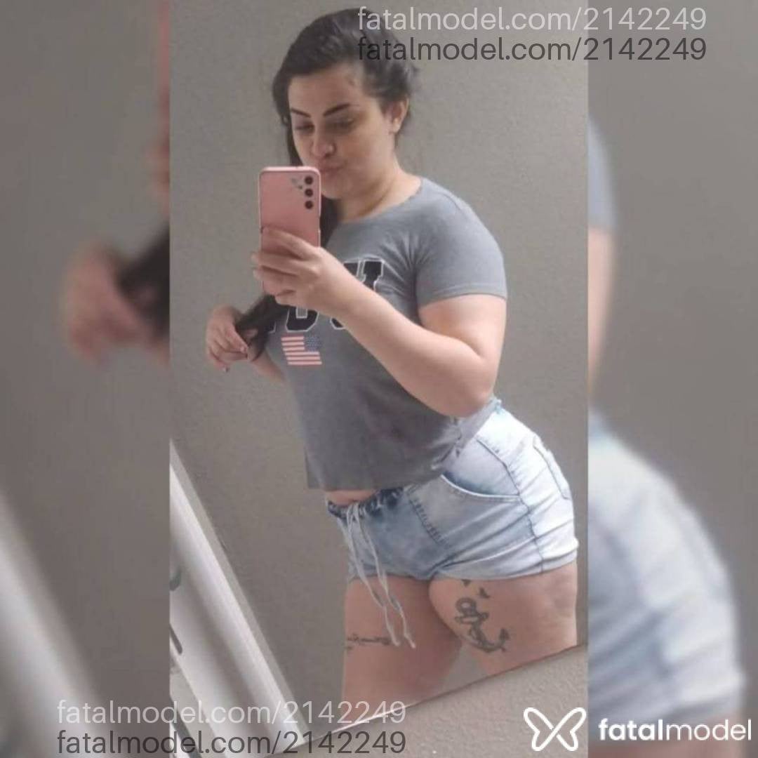 Acompanhante mulher com cabelo castanho de olhos azuis em Espigão D'oeste Acompanhante mulher com cabelo castanho de olhos azuis em Espigão D'oeste - Maria