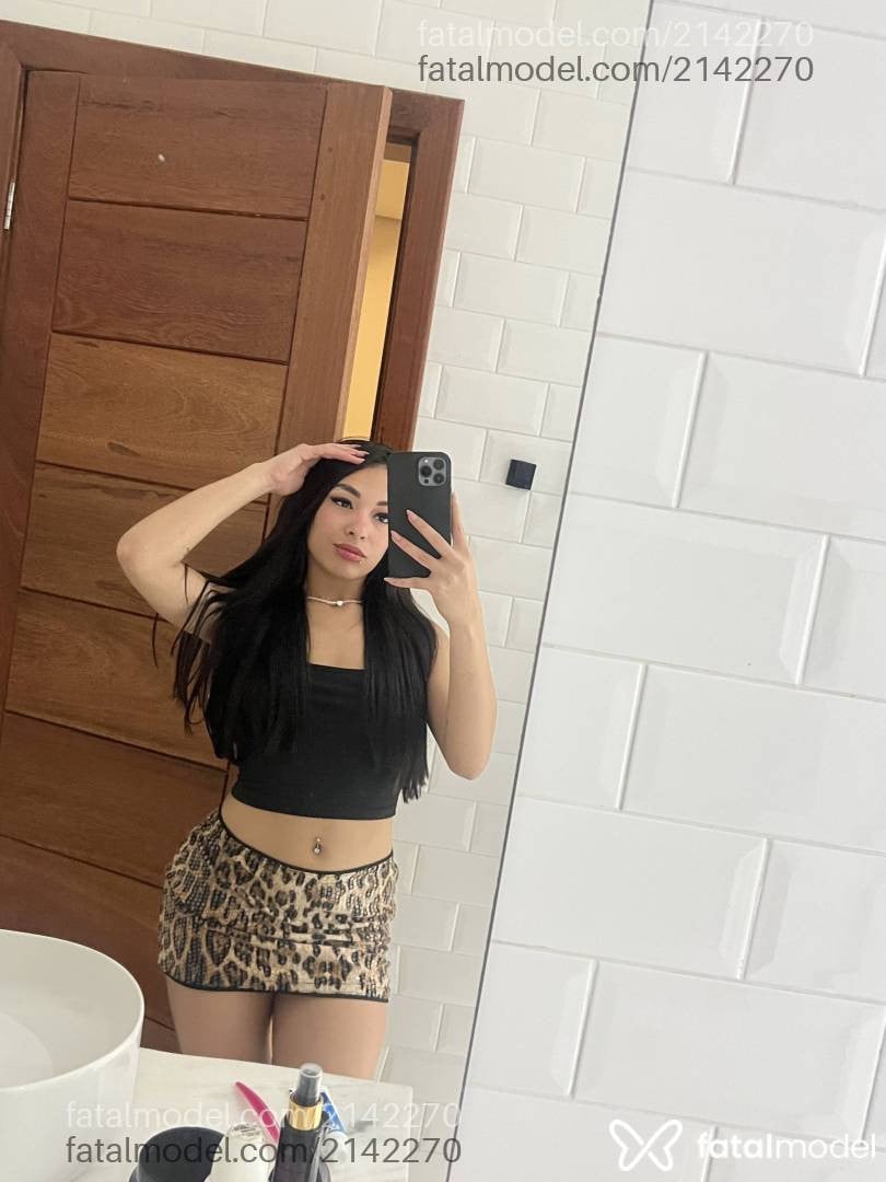 Acompanhante mulher morena (o) de olhos mel em Porto Seguro - Lya Lopes