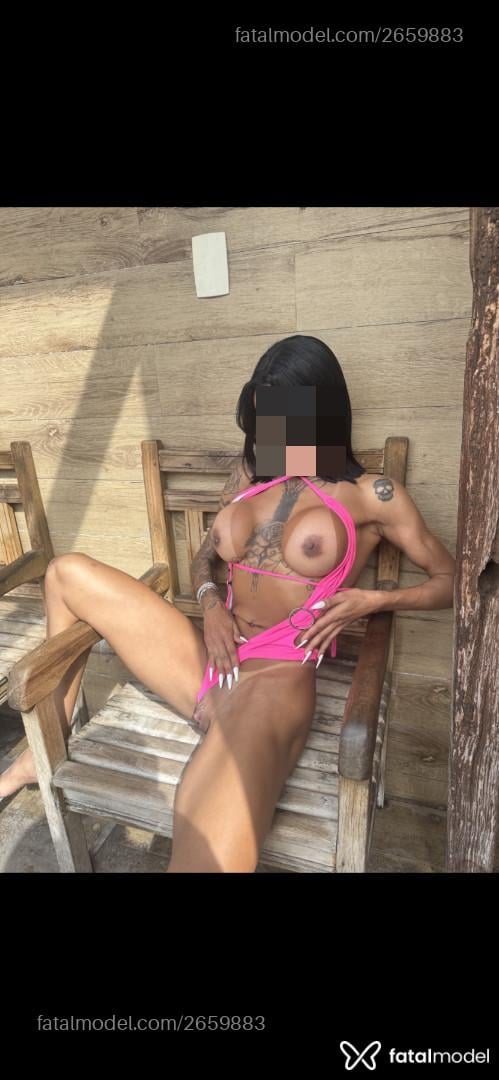 Acompanhante mulher com cabelo castanho de olhos castanhos em São Paulo Acompanhante mulher com cabelo castanho de olhos castanhos em São Paulo - Pérola