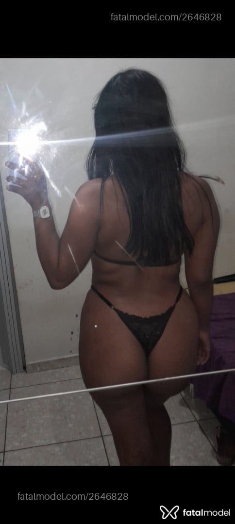 Acompanhante mulher morena (o) de olhos pretos em São João Del Rei Acompanhante mulher morena (o) de olhos pretos em São João Del Rei - Yara Victoría