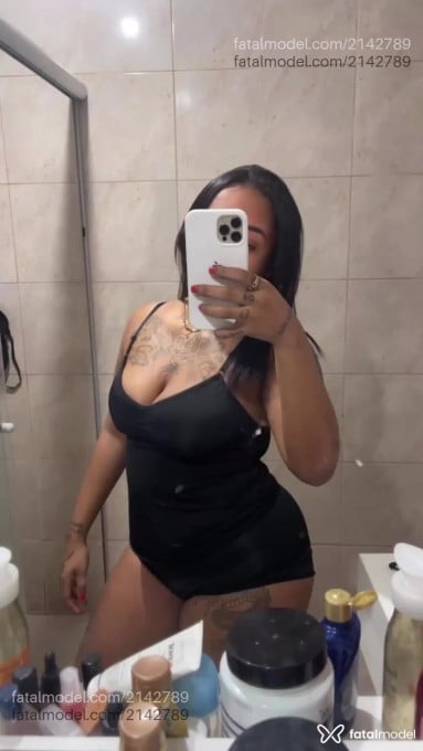 Acompanhante mulher morena (o) de olhos pretos em Mariana - Gabrielly