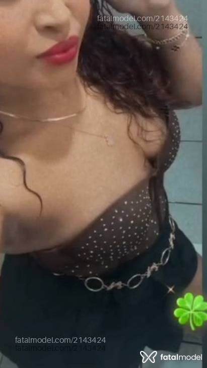 Acompanhante mulher ruiva (o) de olhos pretos em Araguaína - Pérula Negra