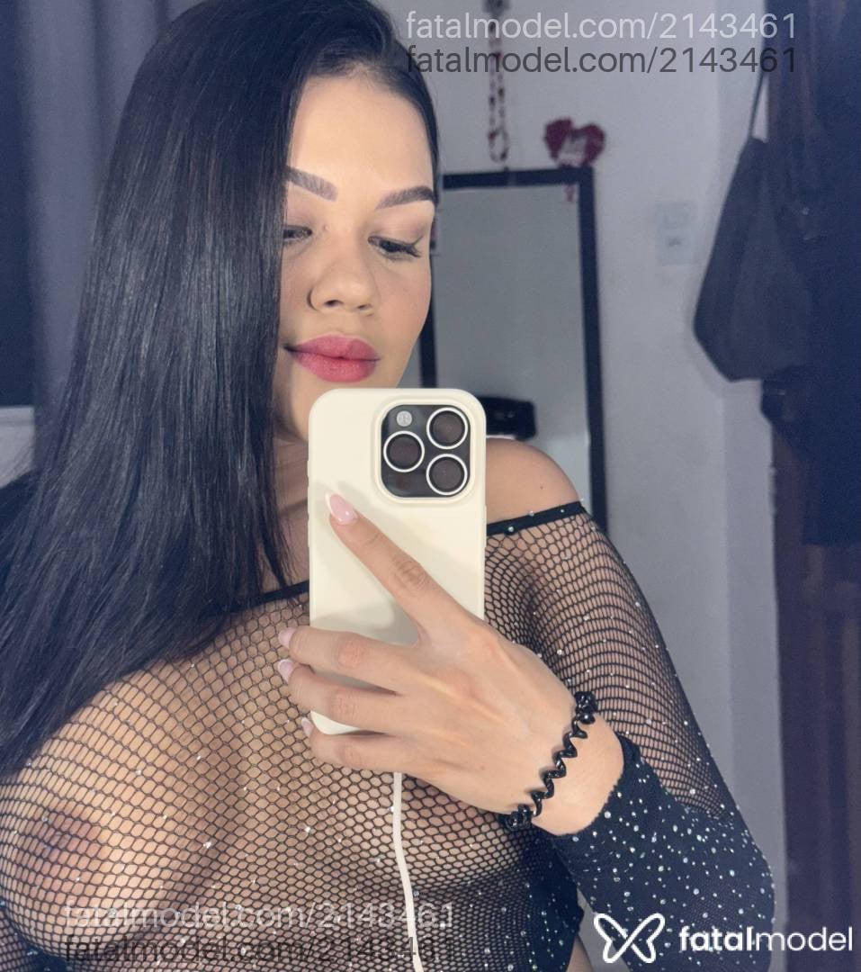 Acompanhante mulher com cabelo castanho de olhos castanhos - Thais Silva